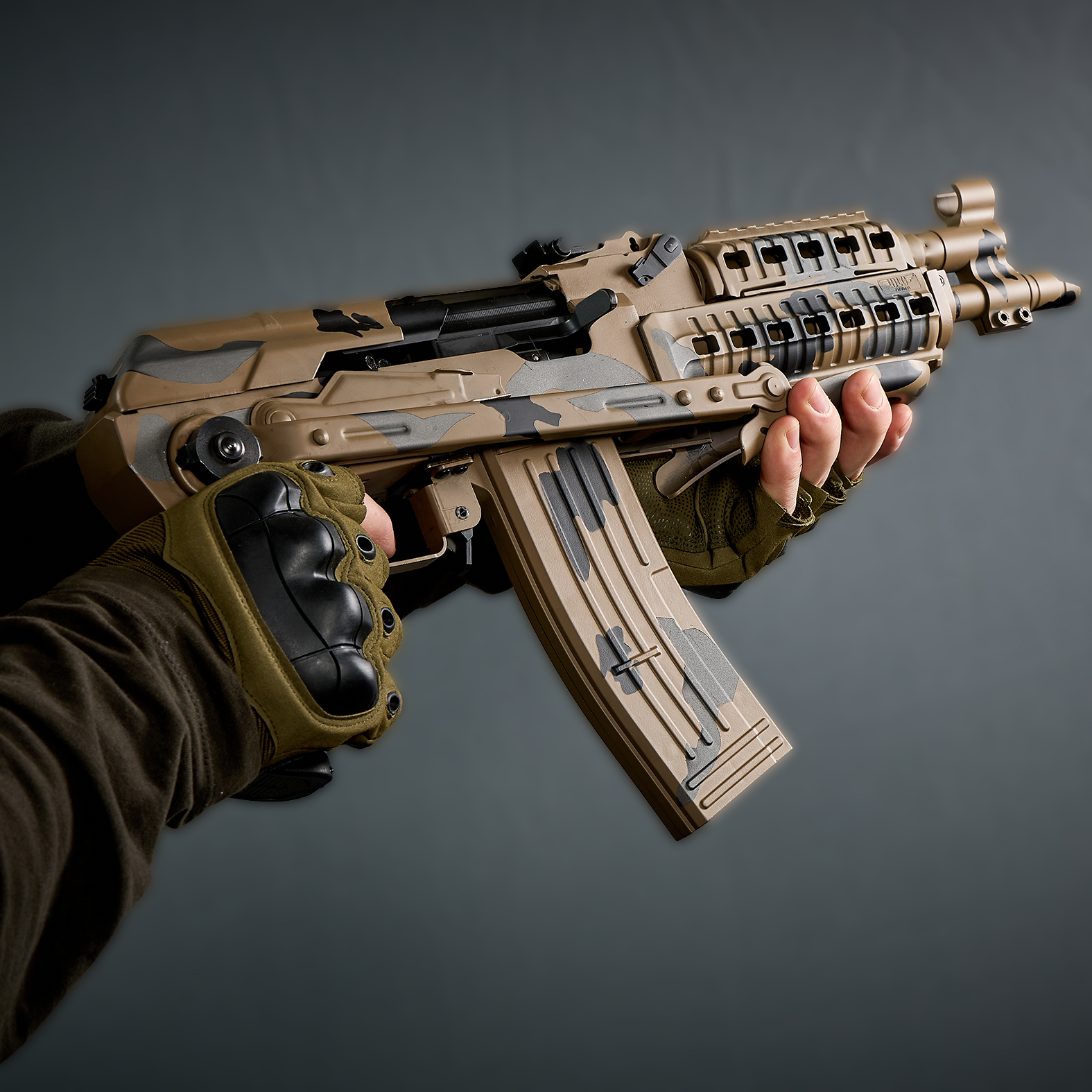 Охолощенный автомат калашникова холостой АКСУ